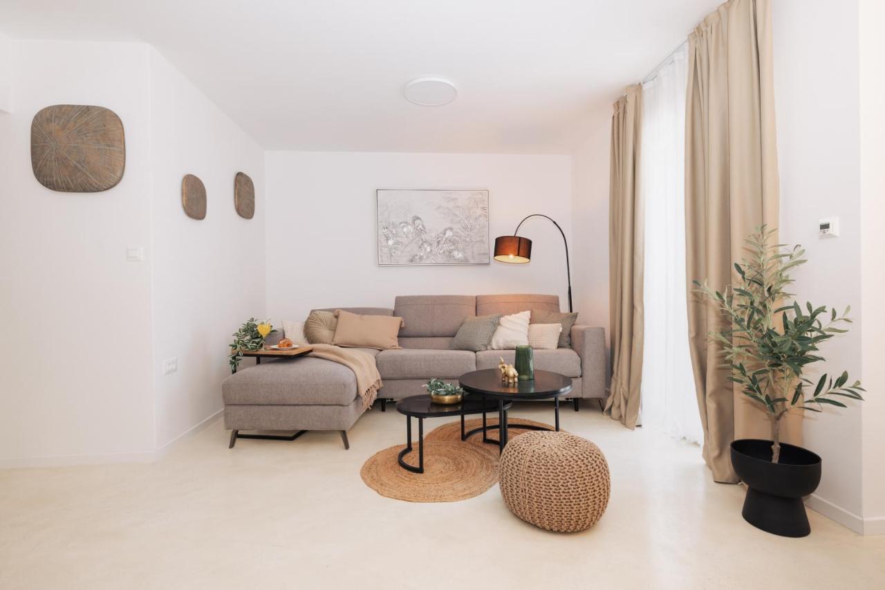 Luxury Melita * Makarska